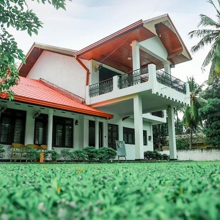 Sapumal Lodge Anuradhapura Exterior photo