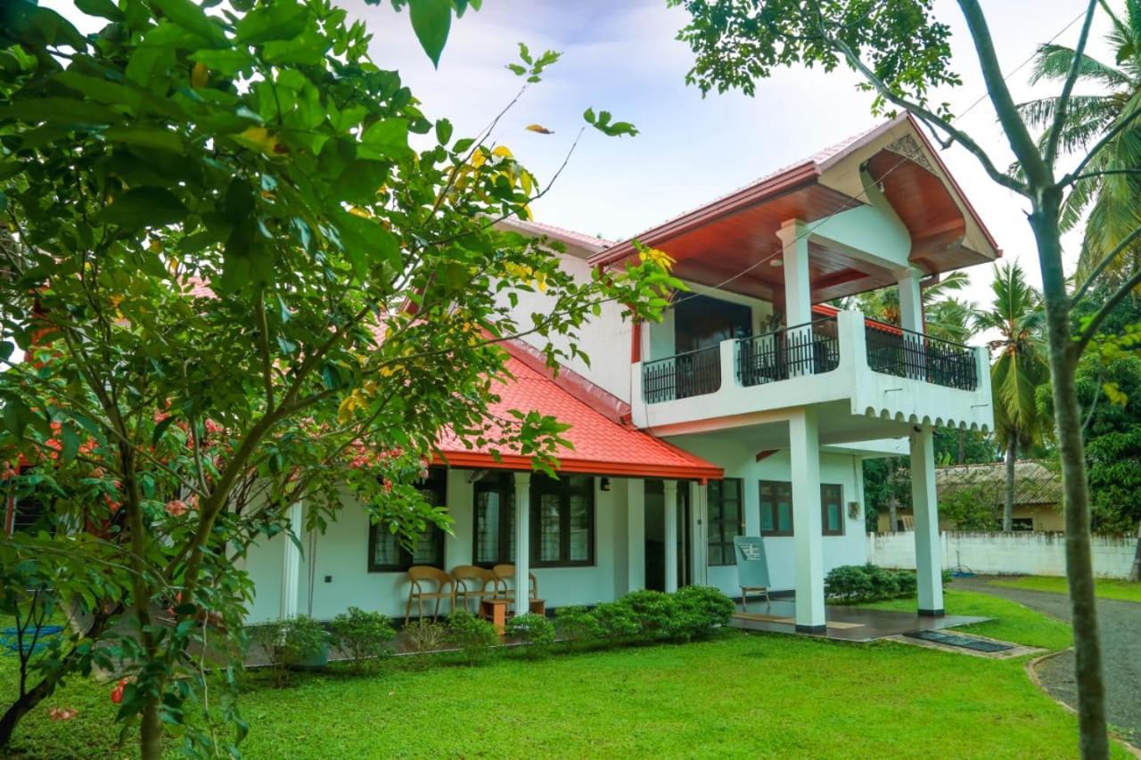 Sapumal Lodge Anuradhapura Exterior photo